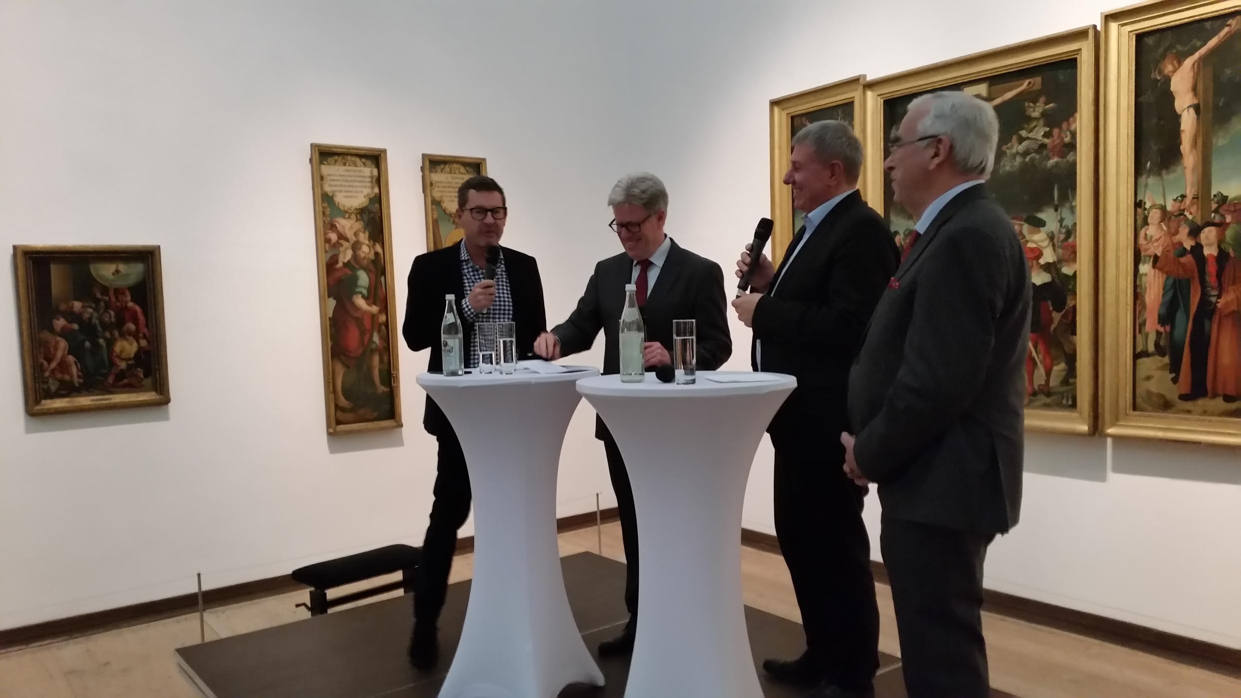 Amüsante Plauderstunde: Kai Diekmann, Gerd Horseling, Daniel Biskup, Theo Waigel (v.l).