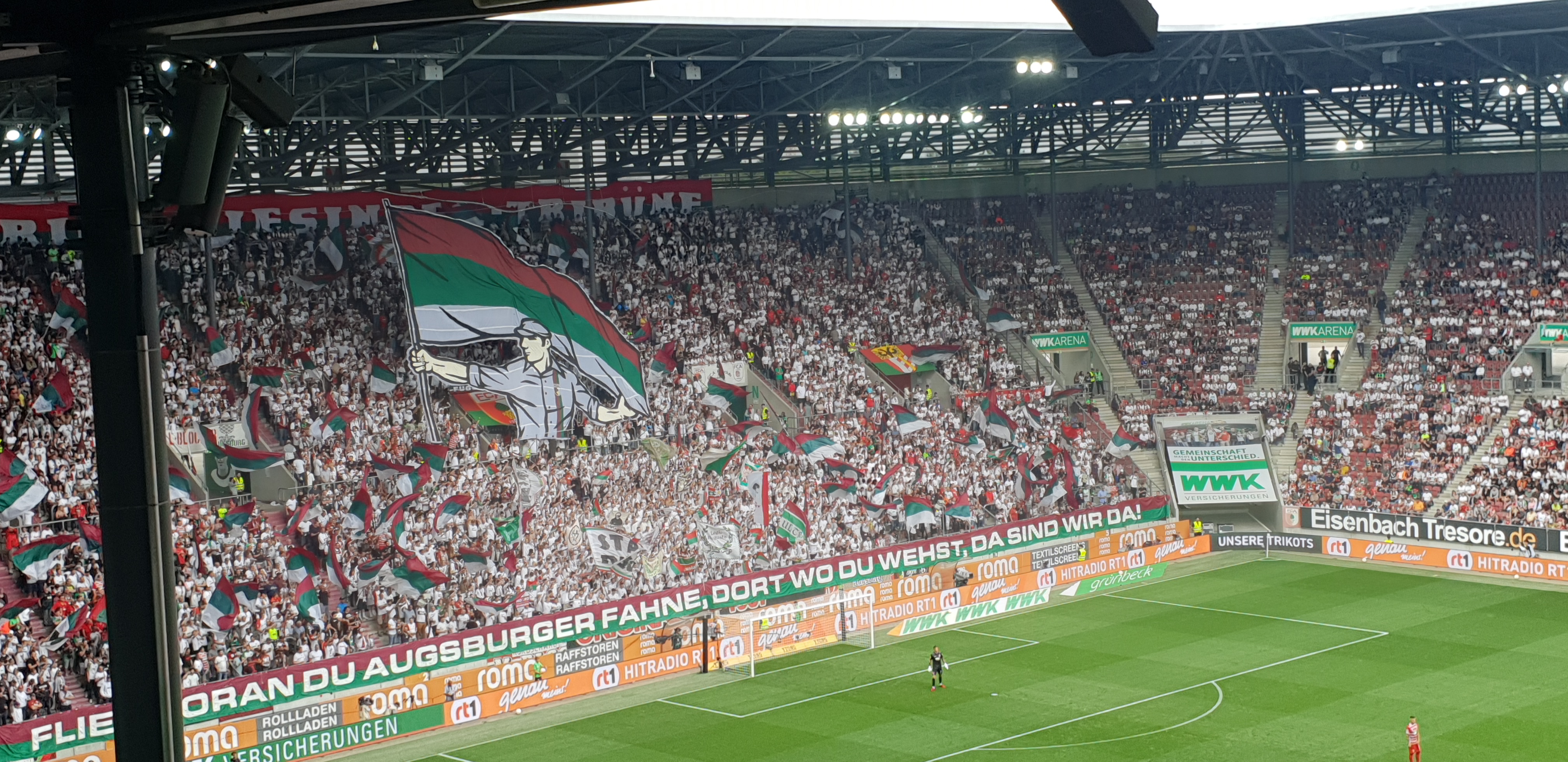 FCA Stadion Fans Augsburg