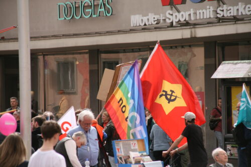 Ostermarsch der "Augsburger Friedensinitiative" - Foto: DAZ
